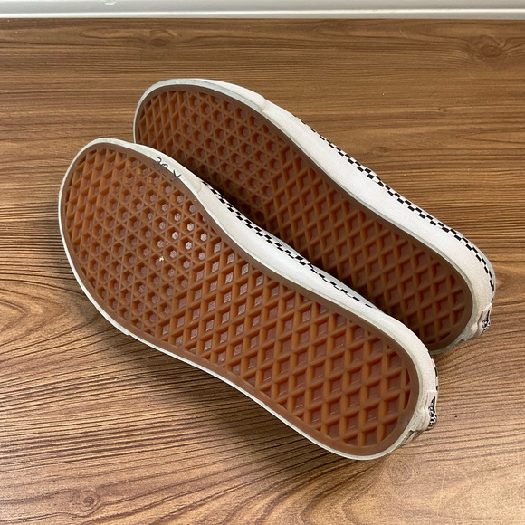 Vans Light Blue Slip-On Sneakers, like new. Women's size 9 - Picture 6 of 7